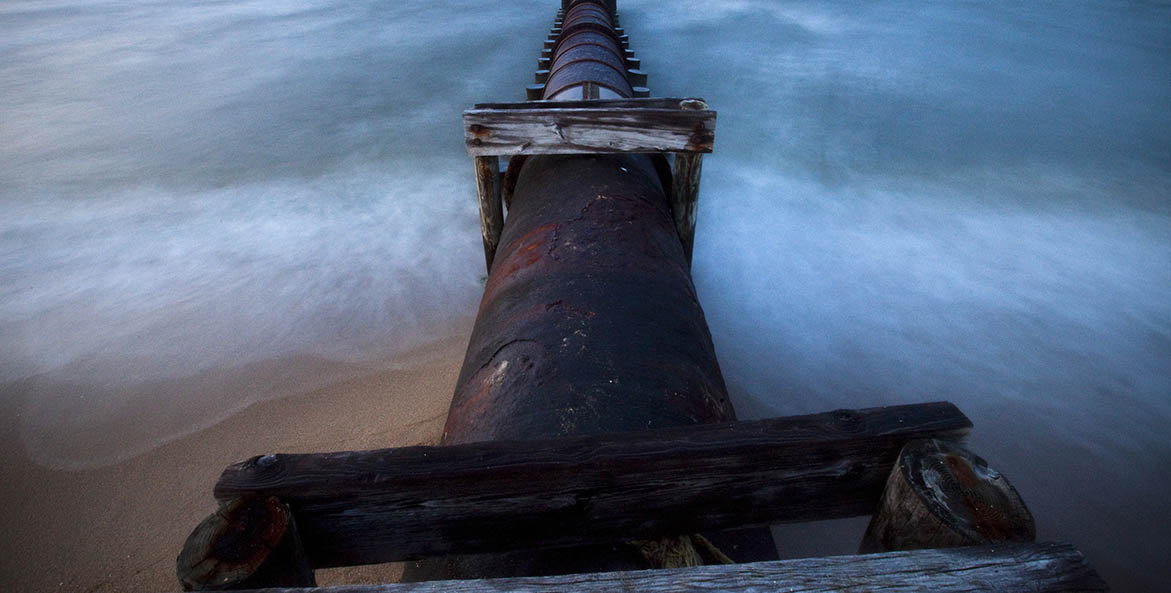 Storm-Drain-Waves_Moran-Heim-iLCP_1171x593