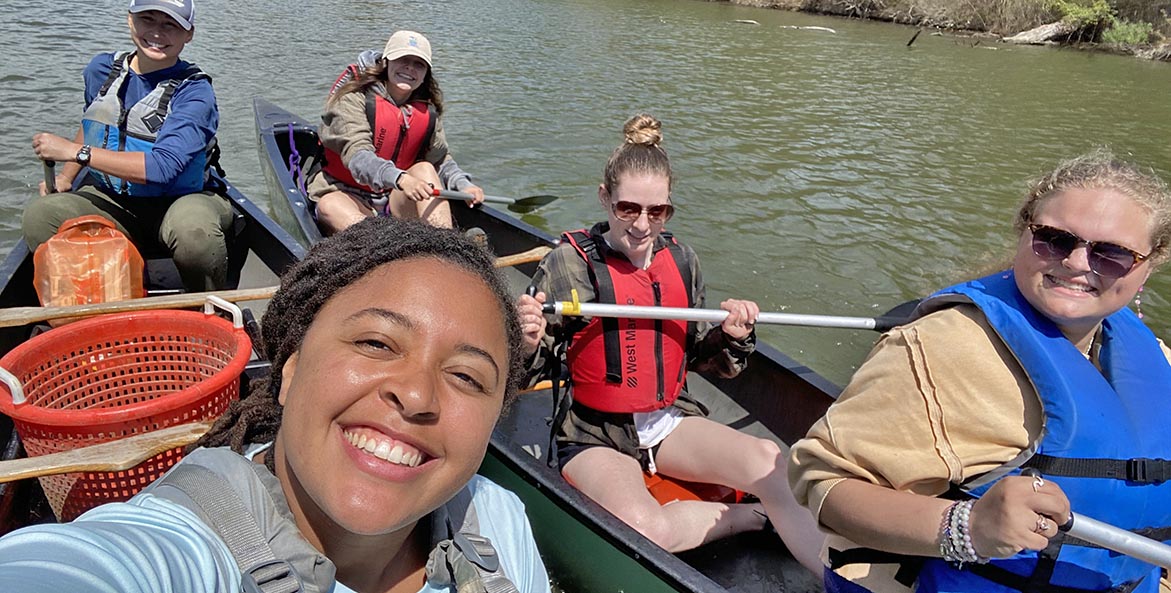 Bay Advocacy Institute students out on the water 1171x593