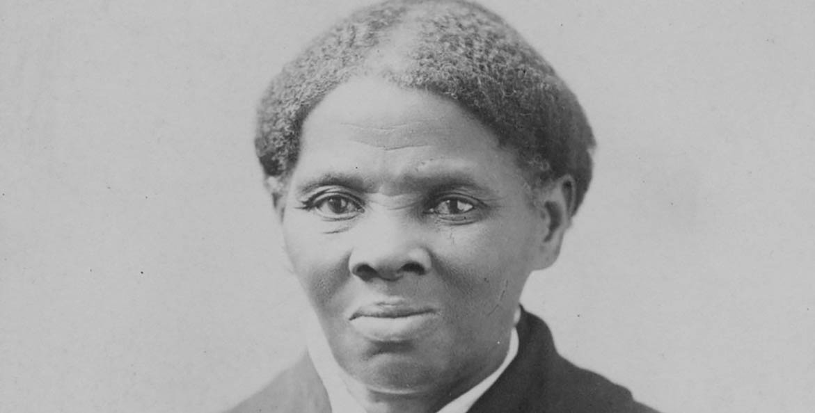 An old black-and-white photo of elderly Harriet Tubman.