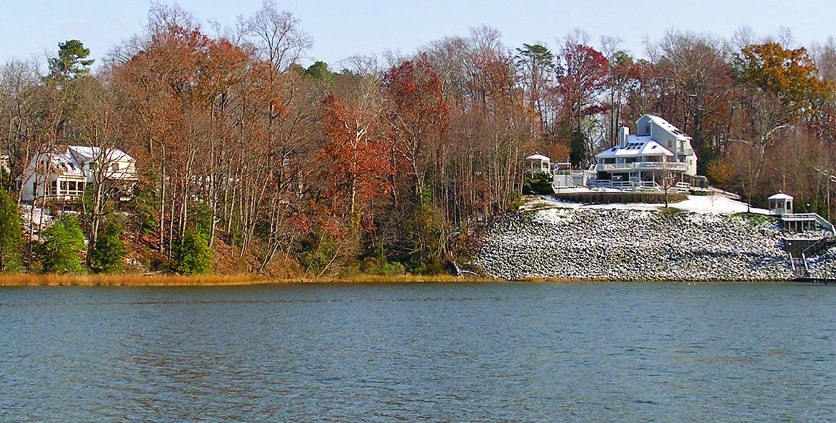 living shoreline and rock wall VIMS 1171x593