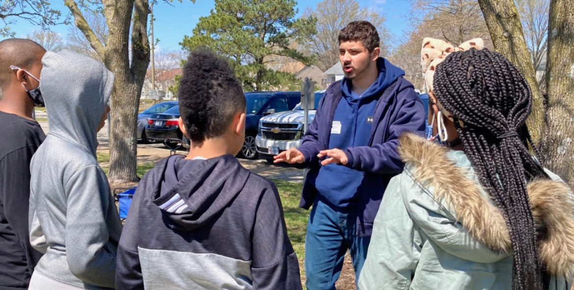 Student instruction - Chris Freeman_Virginia Beach City Public Schools - 1171x593