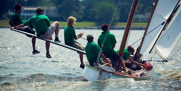 142F3646_sailing-crew_John-Pavoncello_695x352.jpg