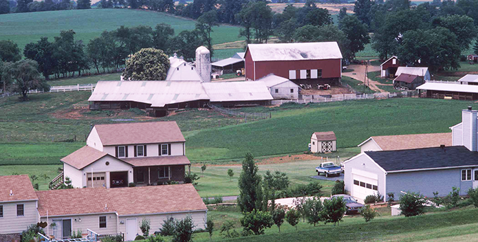 Development-encroaches-on-farmland_NRCSMD-Ron-Nichols_695x352.png