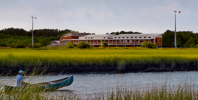 brock center canoe 695x352