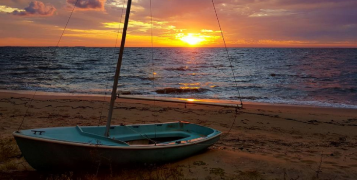 Image of a beautiful sunrise on the Bay.