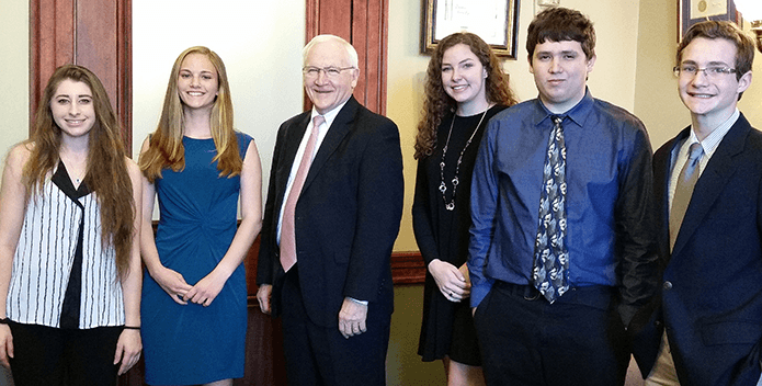 Students and PA Senator Gene Yaw - BJ Small - 695x352